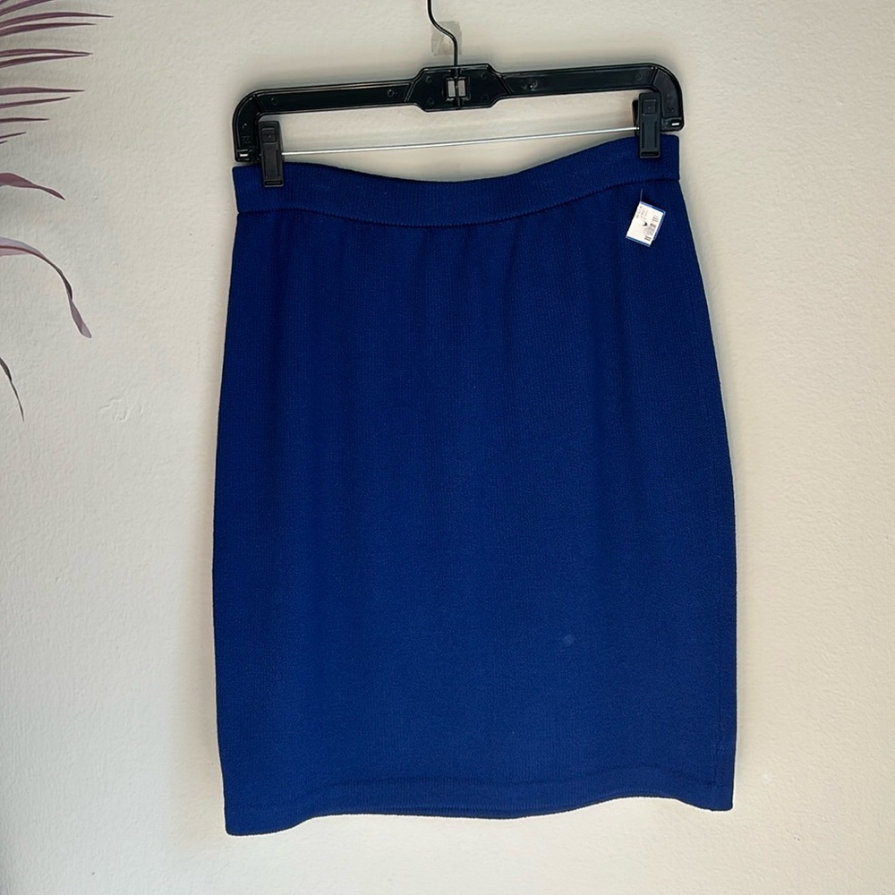 Authentic Vintage St.John collection knit pencil skirt